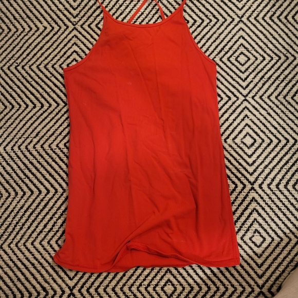 Lululemon tank top - Picture 2 of 2